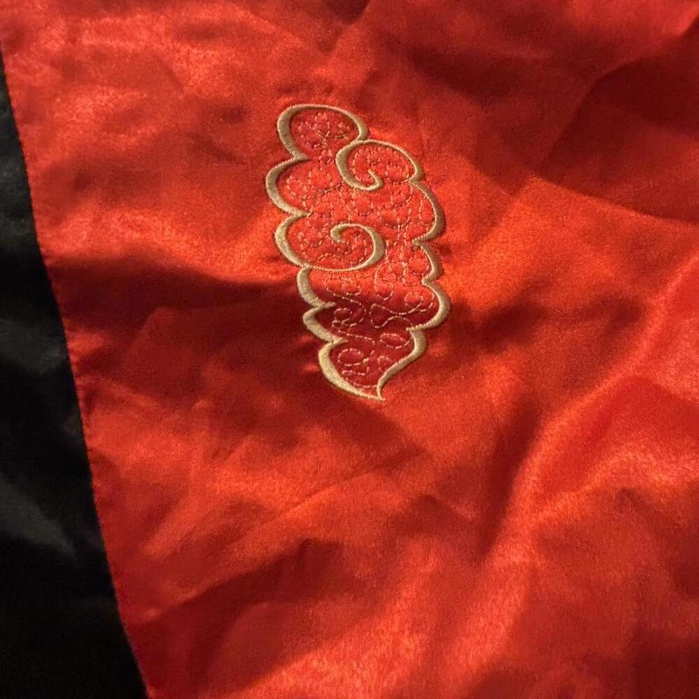 Two Sided Chinese Red Dragon Robe. - Picture 3 of 3
